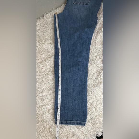 Lane Bryant Distressed Embelished Capri Jeans - Picture 7 of 7